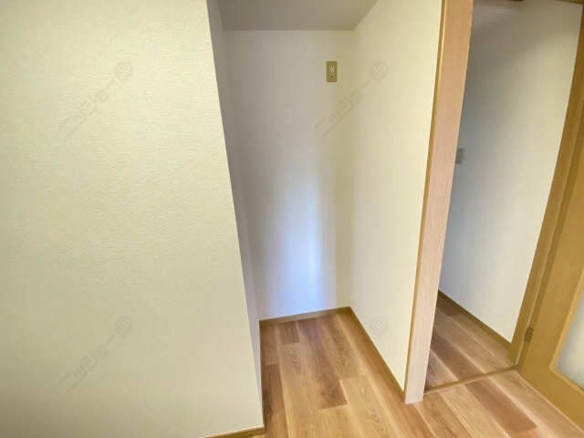 冷蔵庫置き場