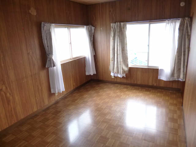 2階洋室6帖