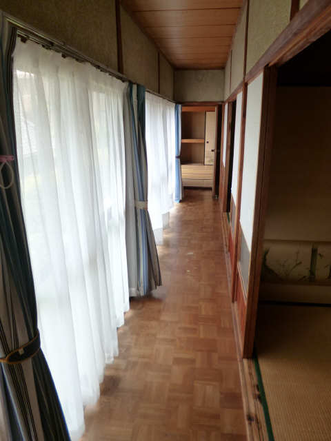 広縁通路
