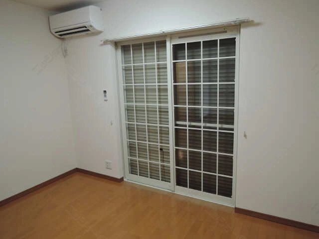 シャッター雨戸