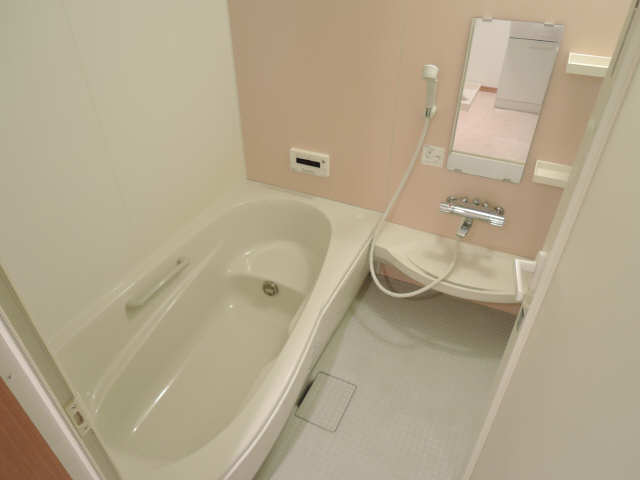 インペリアル豊明 1階 浴室