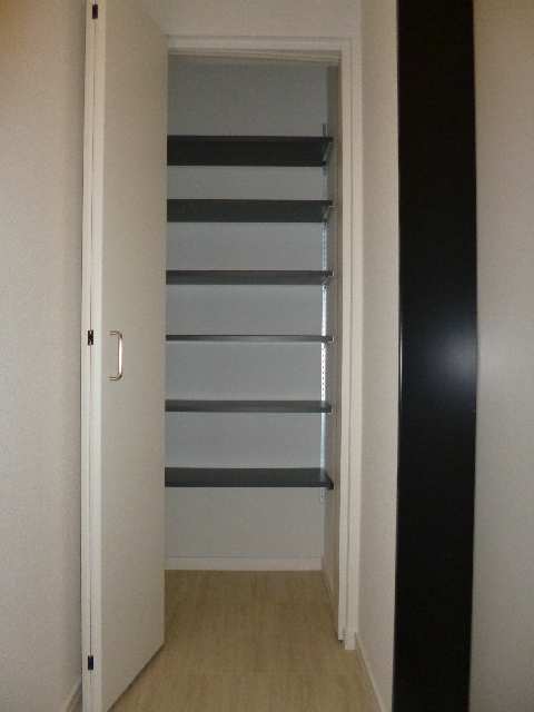 ｼｭｰｽﾞﾎﾞｯｸｽ