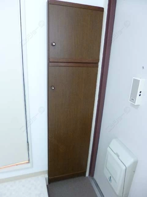 ｼｭｰｽﾞﾎﾞｯｸｽ