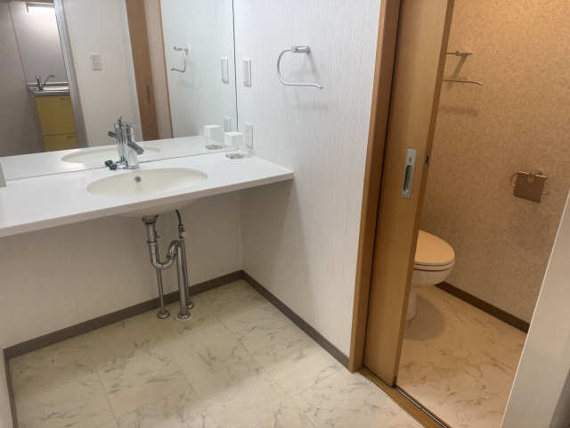 脱衣所