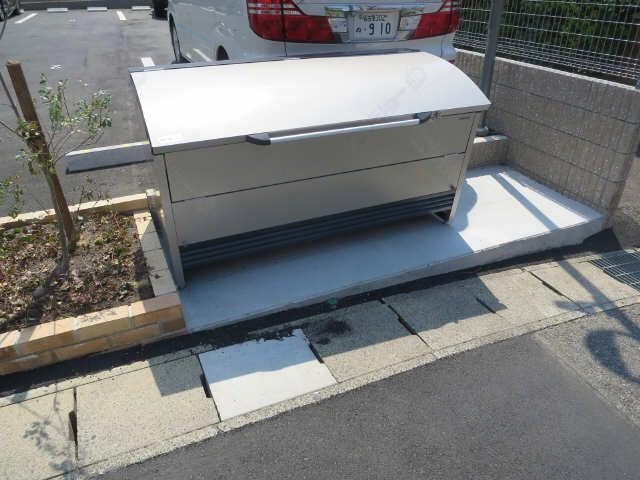 ゴミステーション