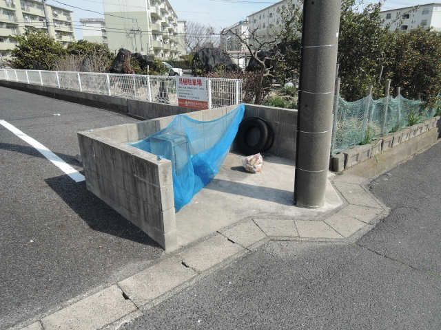 ゴミステーション