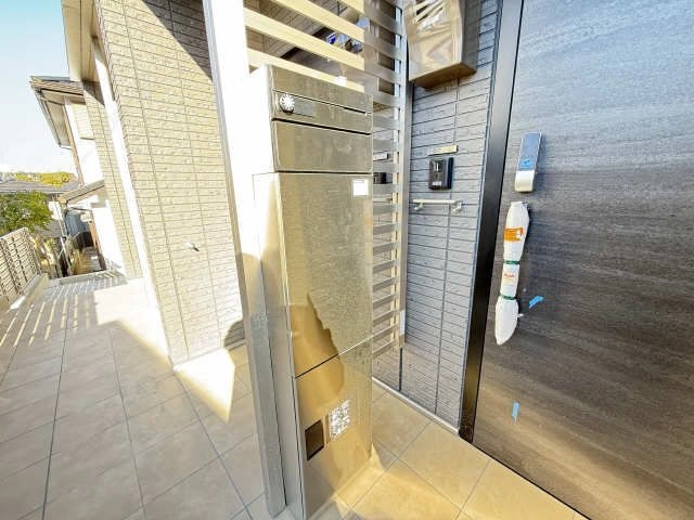 ポスト　置き配ボックス