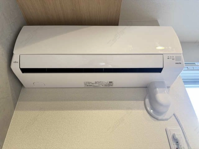 リビングエアコン