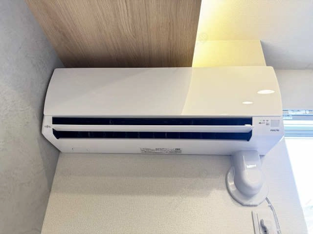 リビングエアコン
