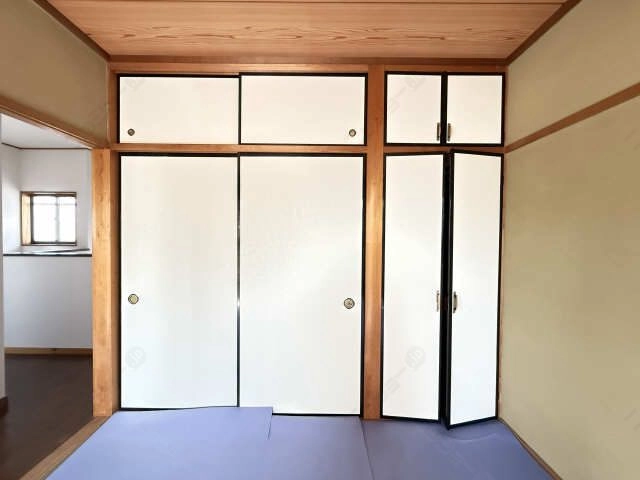 2階和室収納