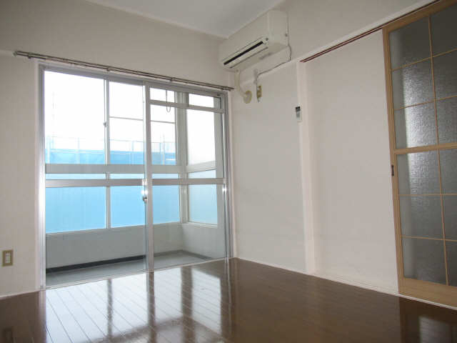 南側洋室エアコン