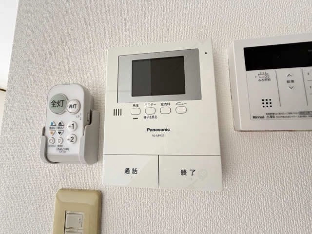 モニター付きインターホン