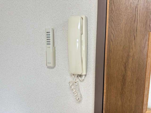 インターホン