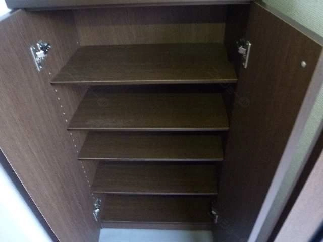 シューズボックス