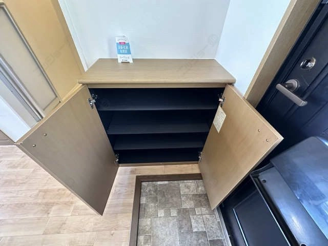 シューズボックス