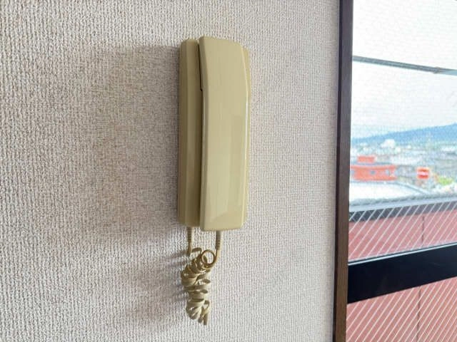 インターホン