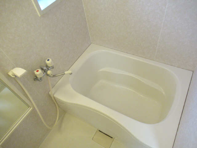 メゾンリベールＡ 2階 浴室