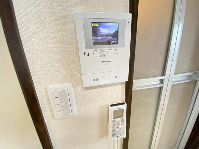 モニター付きインターホン
