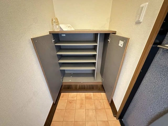 シューズボックス