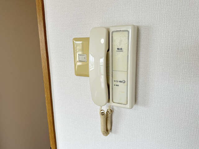 インターホン