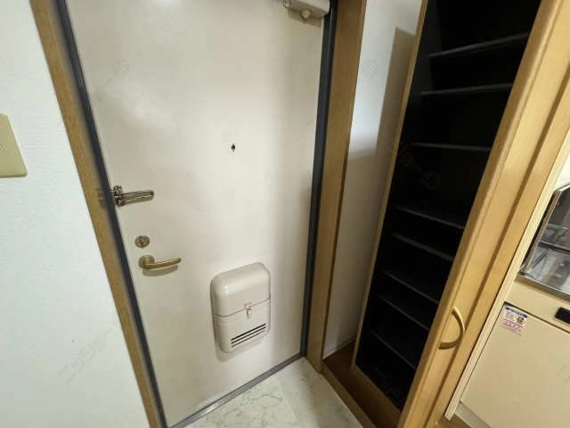 シューズボックス