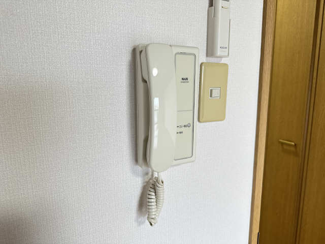 インターホン