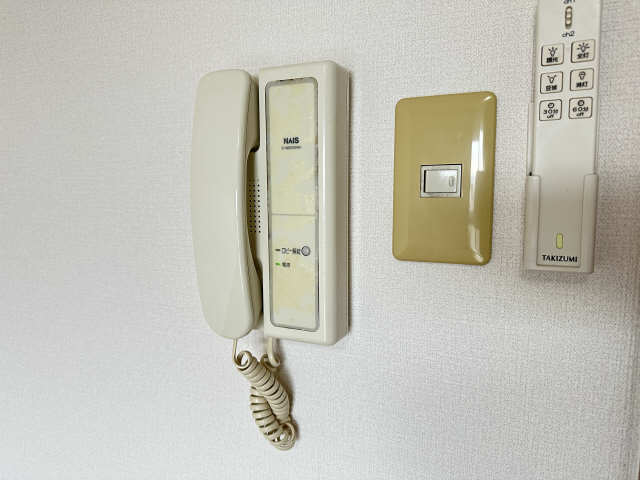 インターホン
