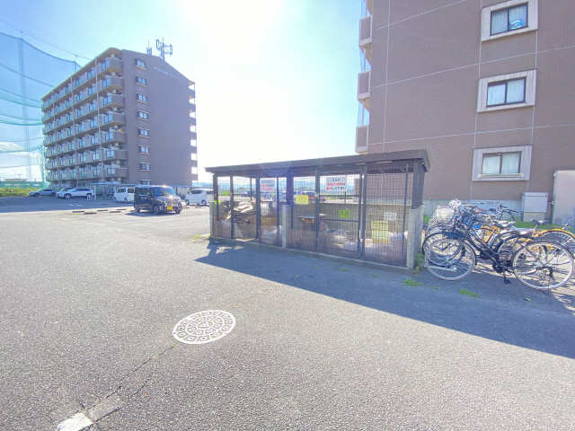 ゴミステーション
