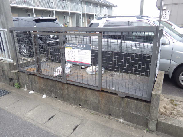ゴミ捨て場