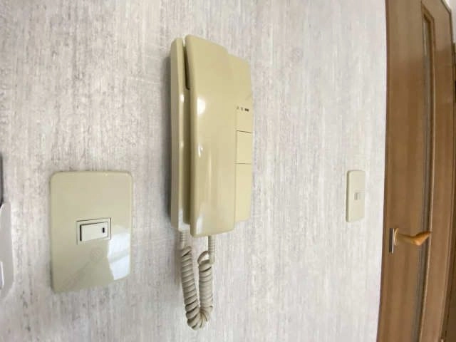 インターホン