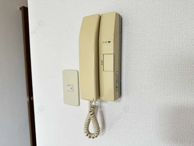 インターホン