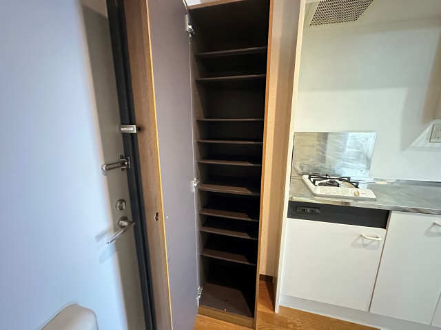 シューズボックス