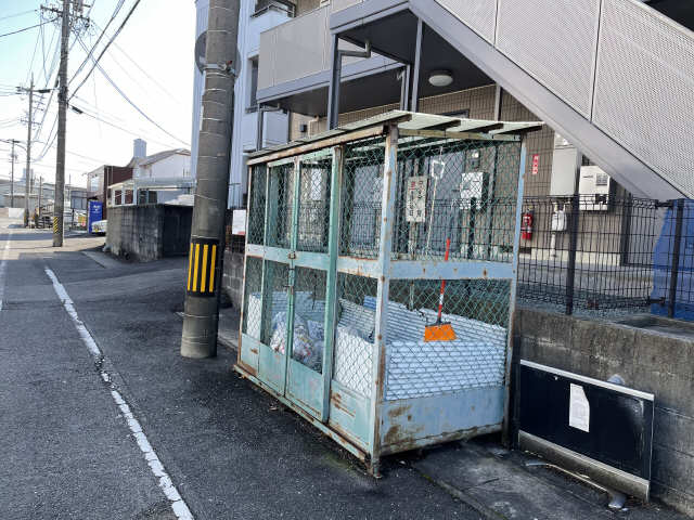ゴミステーション
