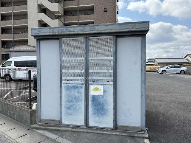 ゴミ置き場