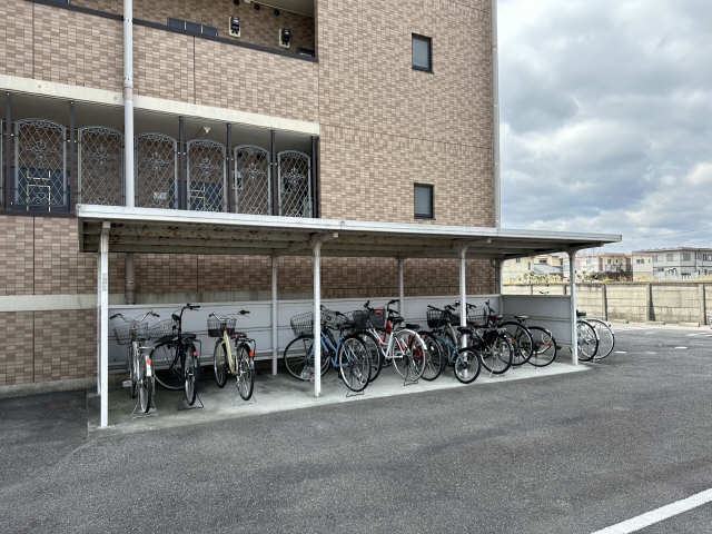 駐輪場