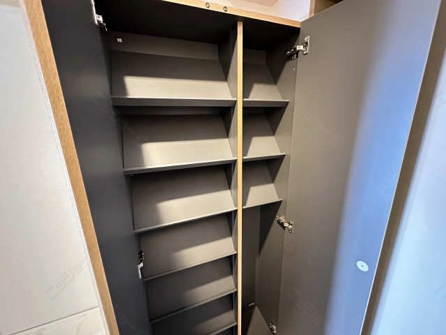 シューズボックス