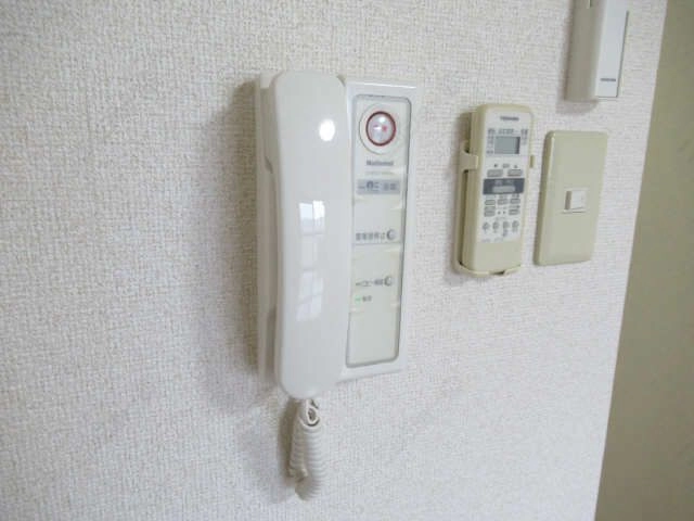インターホン