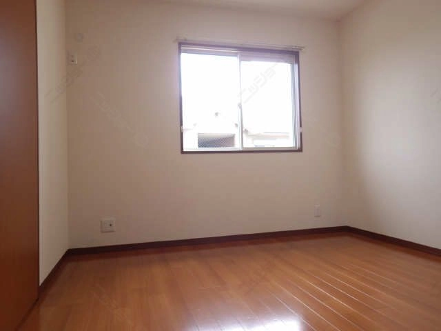 洋室５．４帖