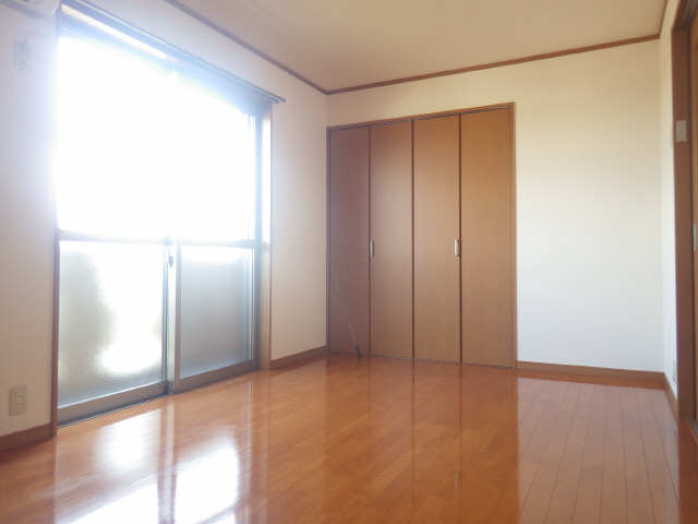 洋室７帖