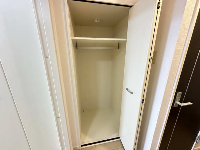 廊下収納