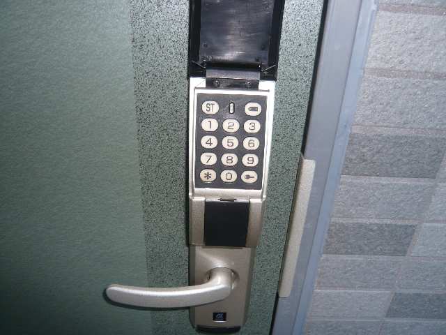 テンキーロック