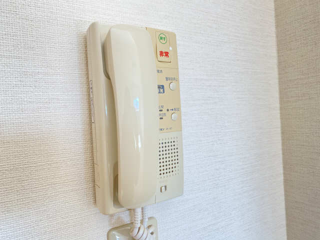 インターホン