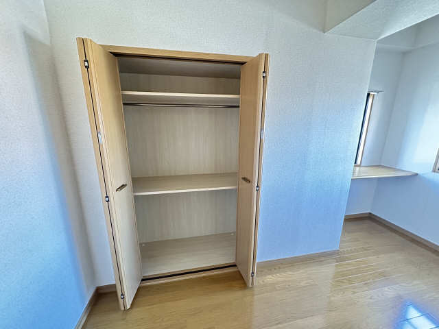 寝室収納