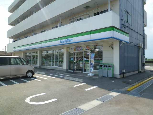 1階コンビニ