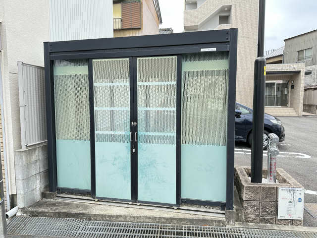 ゴミ置き場