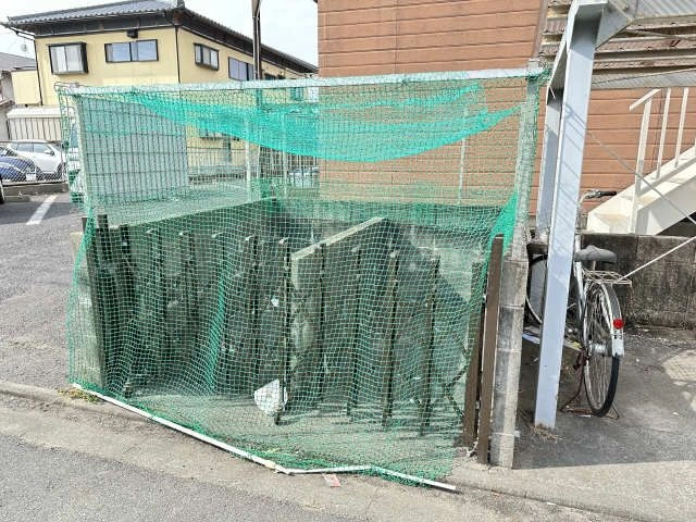 ゴミ置き場