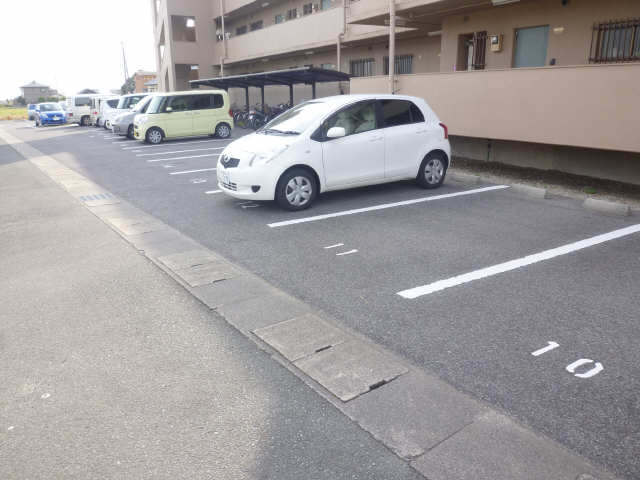 グリーンハイツ２ 2階 駐車場