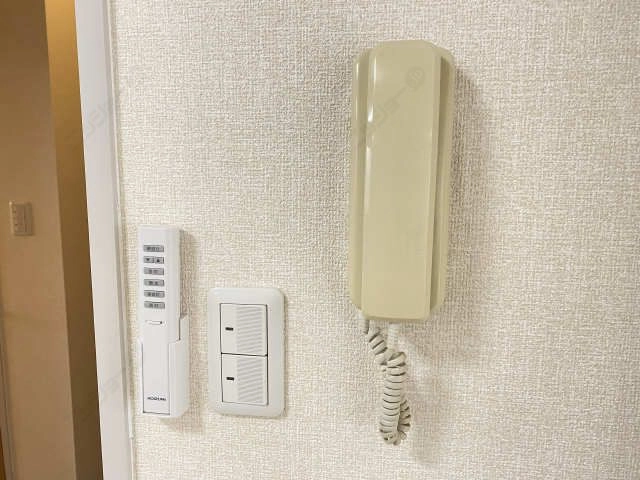インターホン