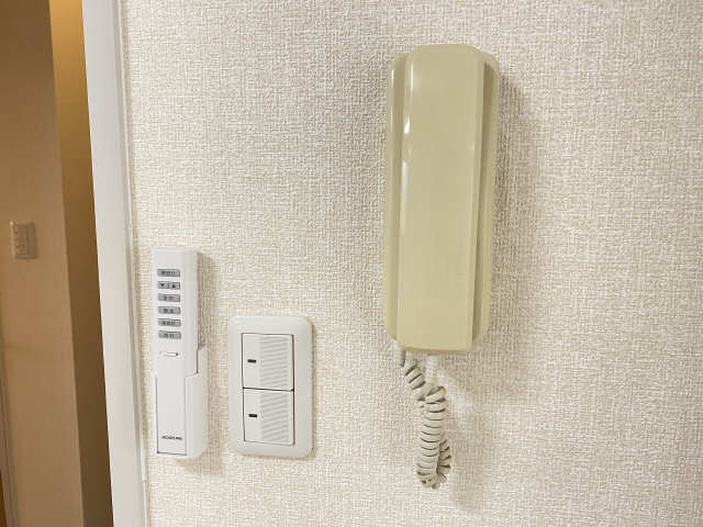 インターホン