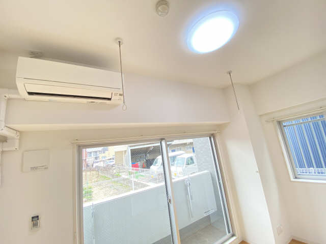 室内物干し棒